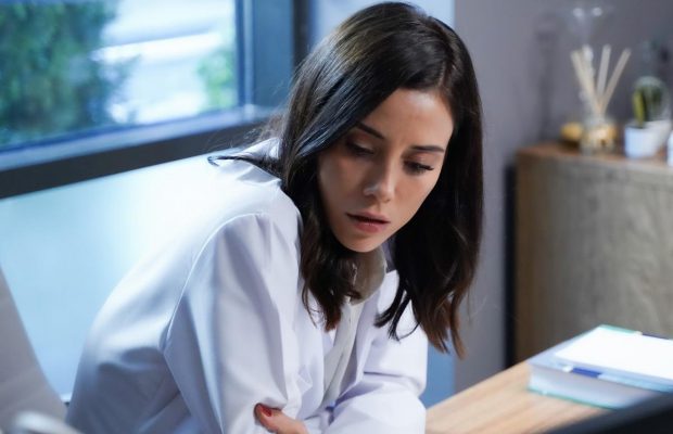 Хвиля хейту та вагітність акторки: 10 цікавих фактів про турецький серіал "Невірний"