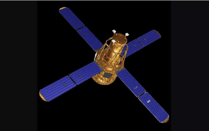 Спутник может причинить кому-то вред / фото NASA Спутник может причинить кому-то вред / фото NASA
