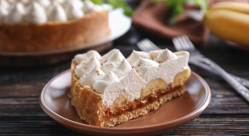 Карамельний Баноффі пай: простий рецепт без випічки за 10 хвилин