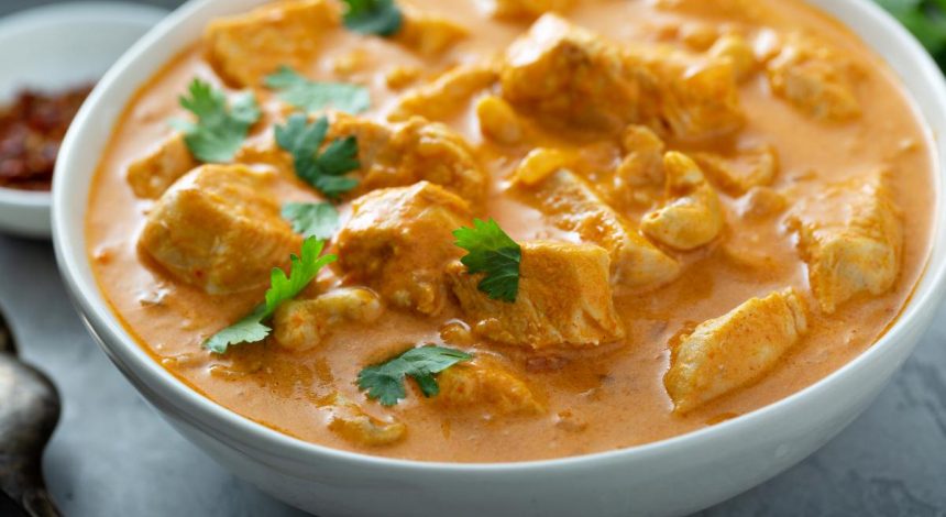 Курица в сливочном соусе по-венгерски: готовим самый вкусный Паприкаш