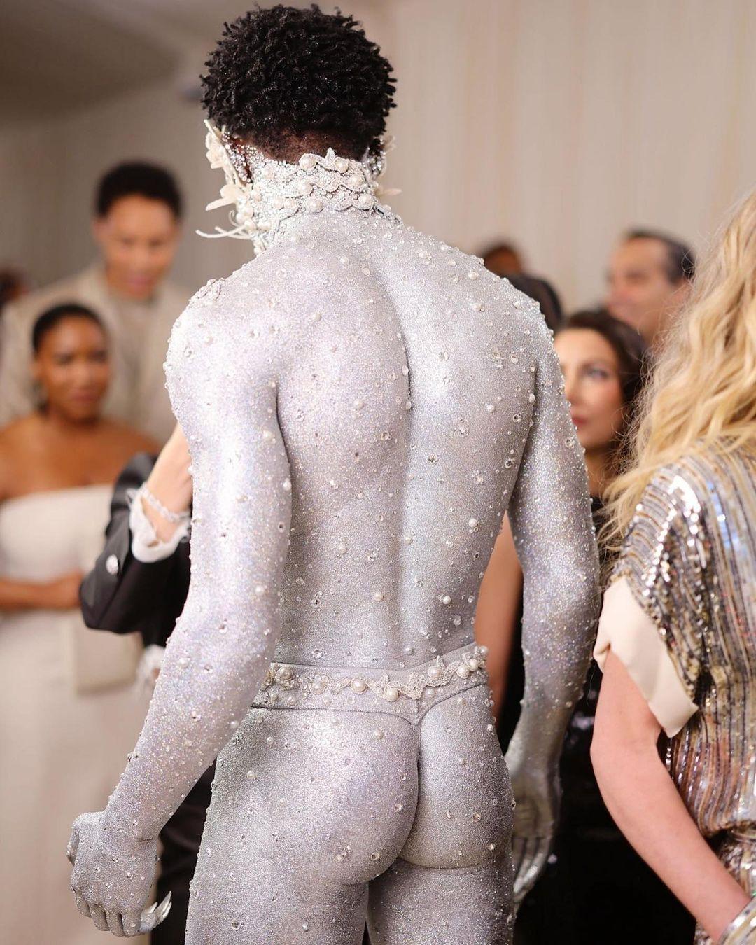 Lil Nas X / фото instagram.com/metgalaofficial Lil Nas X / фото instagram.com/metgalaofficial