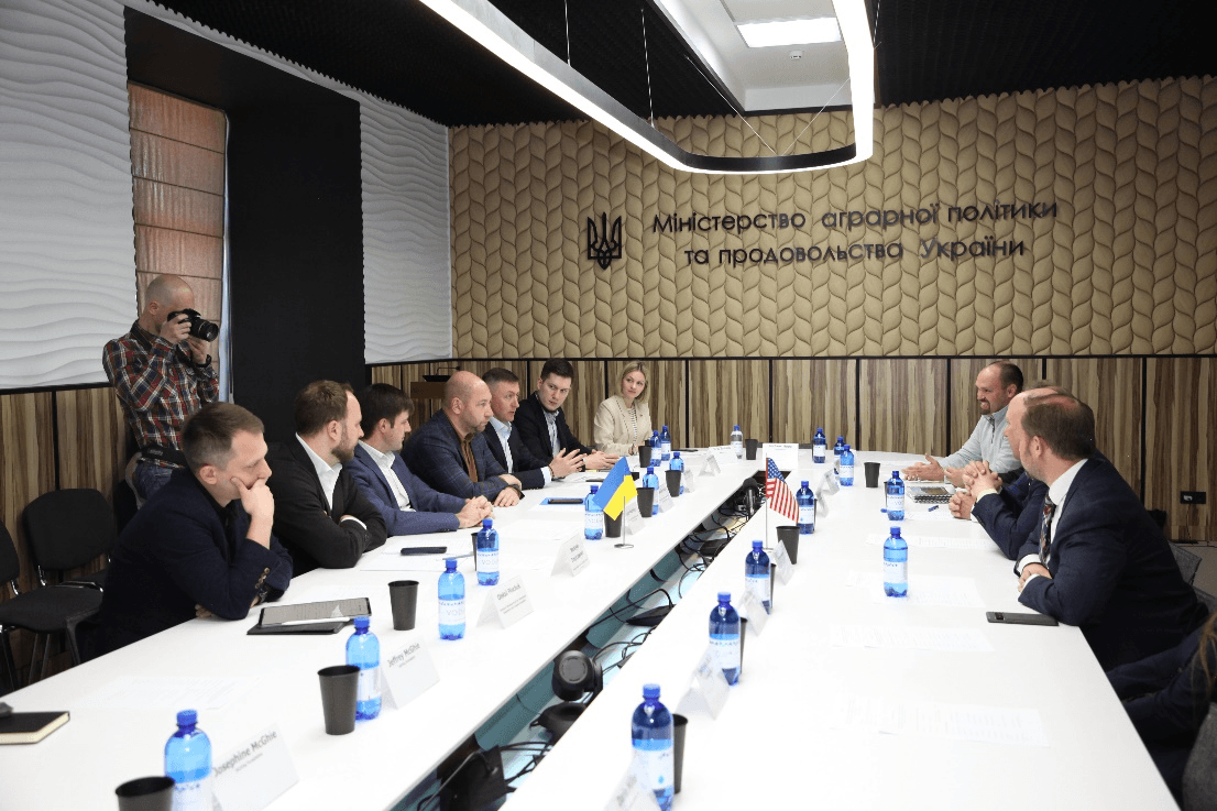 Потужний сигнал підтримки: до України приїхала делегація зі США для створення нових інвестиційних проектів Потужний сигнал підтримки: до України приїхала делегація зі США для створення нових інвестиційних проектів