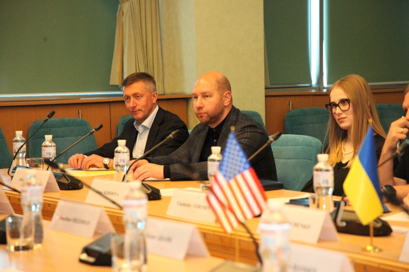 Потужний сигнал підтримки: до України приїхала делегація зі США для створення нових інвестиційних проектів Потужний сигнал підтримки: до України приїхала делегація зі США для створення нових інвестиційних проектів
