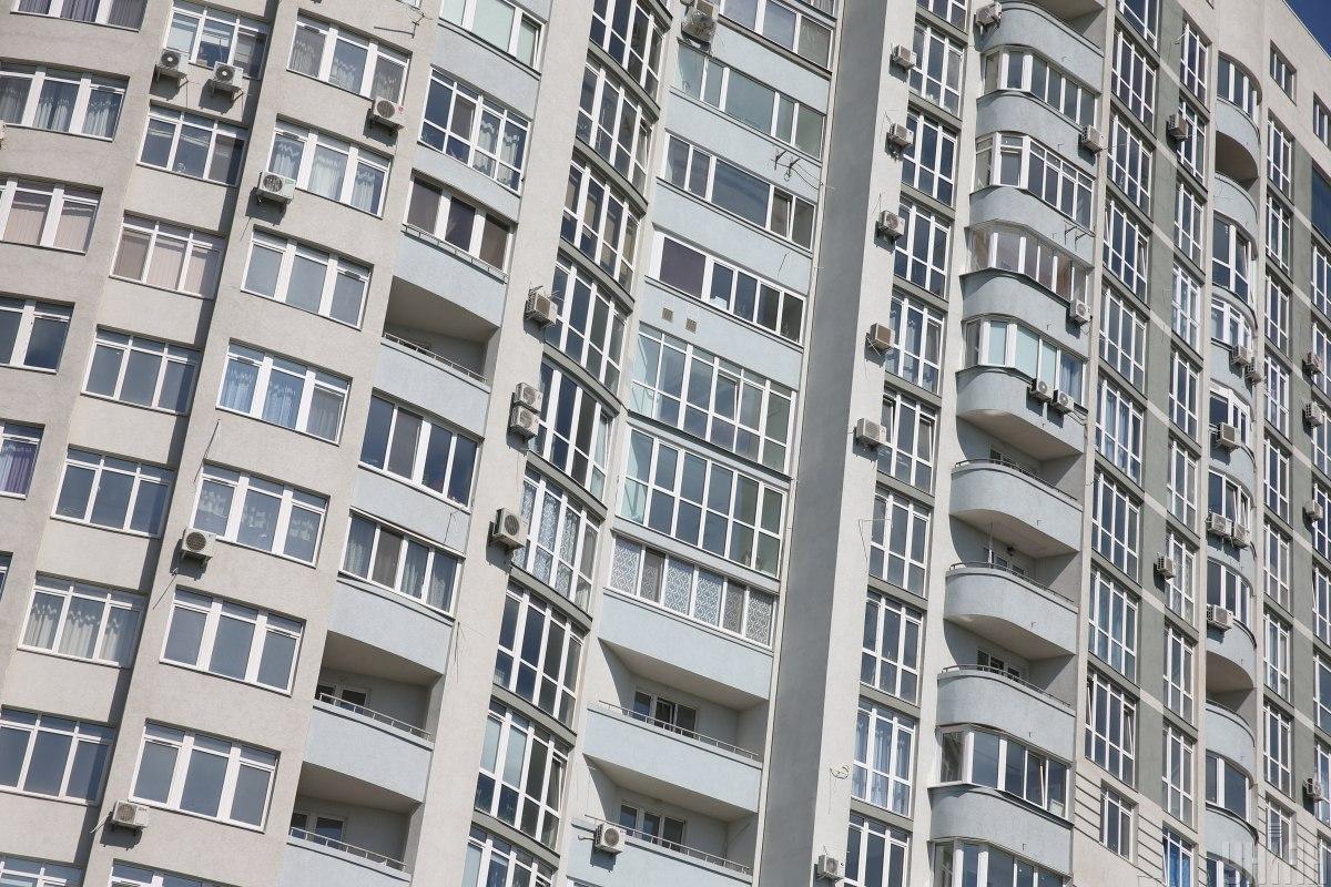 Київ у темряві та холоді: блекаути змінюють попит і ціни на житло в столиці