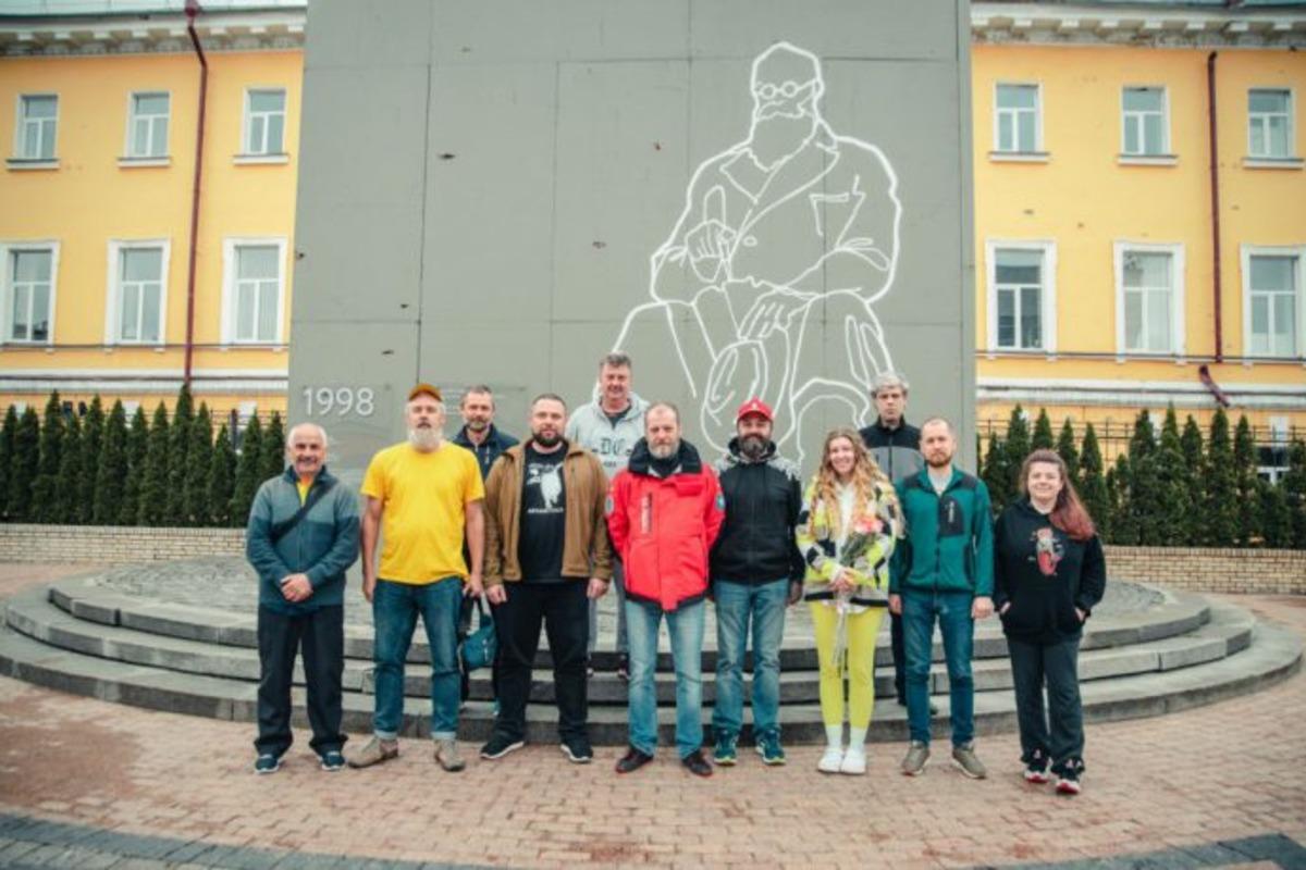 Члены 27-й украинской антарктической экспедиции вернулись в Украину / фото http://uac.gov.ua/ Члены 27-й украинской антарктической экспедиции вернулись в Украину / фото http://uac.gov.ua/