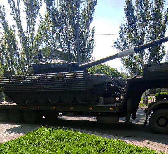 В Маріуполі пожвавився рух російської техніки / t.me/andriyshTime В Маріуполі пожвавився рух російської техніки / t.me/andriyshTime