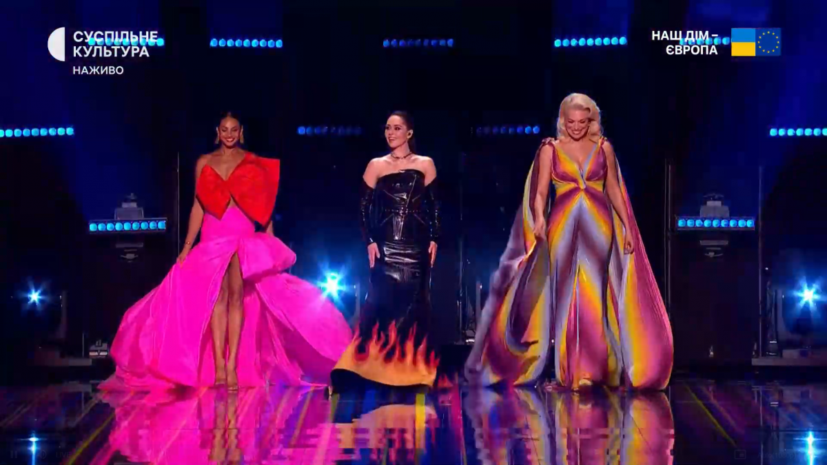 Ведучі Євробачення/ скріншот Ведучі Євробачення/ скріншот