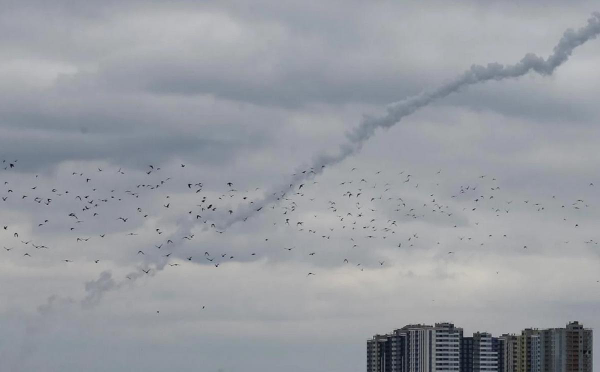 РФ усилила обстрелы столицы / фото REUTERS