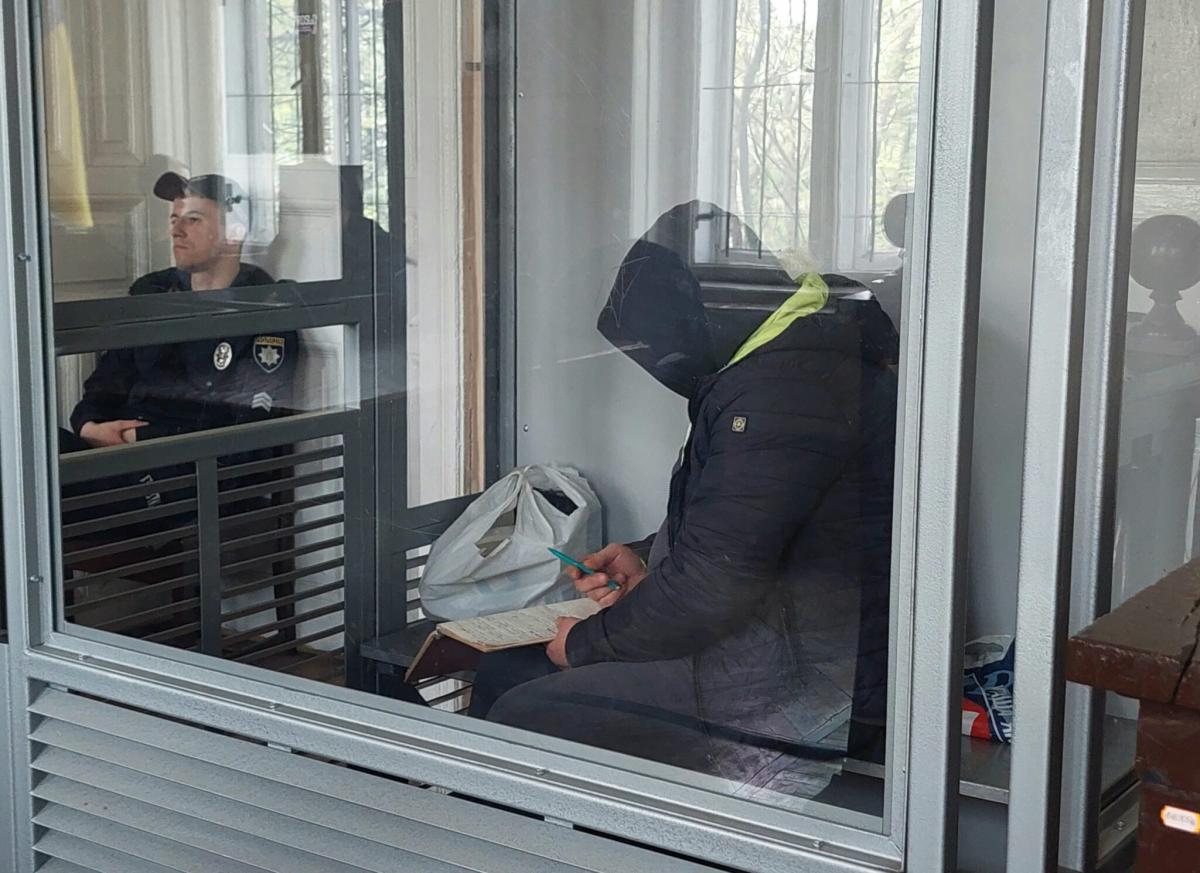Предатель своей вины в суде не признал / фото Судебный репортер Предатель своей вины в суде не признал / фото Судебный репортер