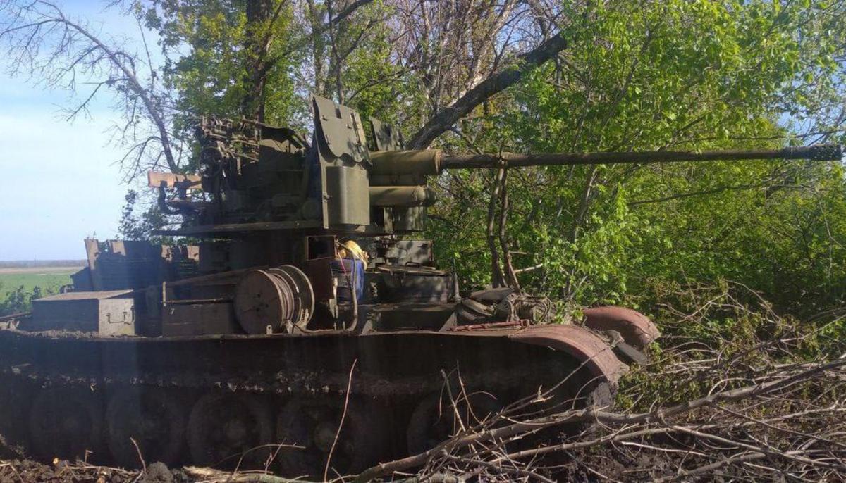 Росіяни створили чергового "танкенштейна" / фото t.me/zloyodessit Росіяни створили чергового "танкенштейна" / фото t.me/zloyodessit
