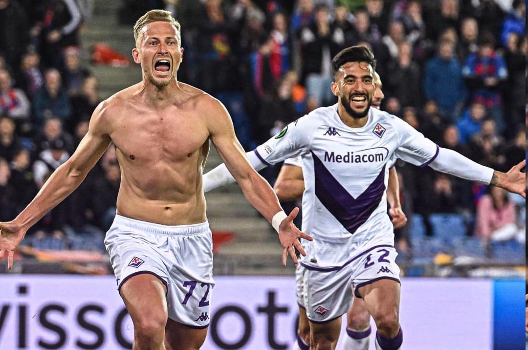 "Фіорентина" вирвала драматичну перемогу / фото www.facebook.com/ACFFiorentina