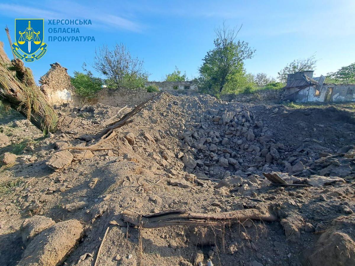 Россияне ударили по Херсонщине из авиации: есть разрушения, под завалами погибли люди / фото офис генпрокурора Россияне ударили по Херсонщине из авиации: есть разрушения, под завалами погибли люди / фото офис генпрокурора