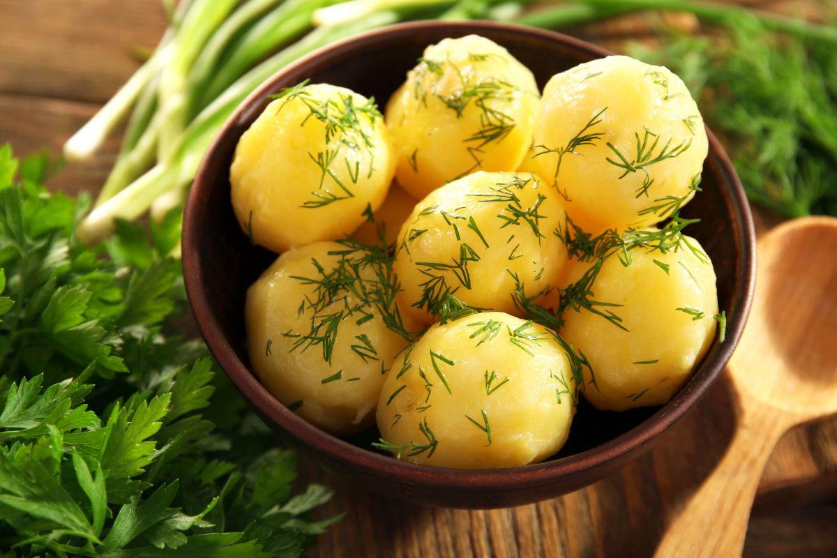 Диетолог дала рекомендации, как лучше всего готовить картофель / фото ua.depositphotos.com