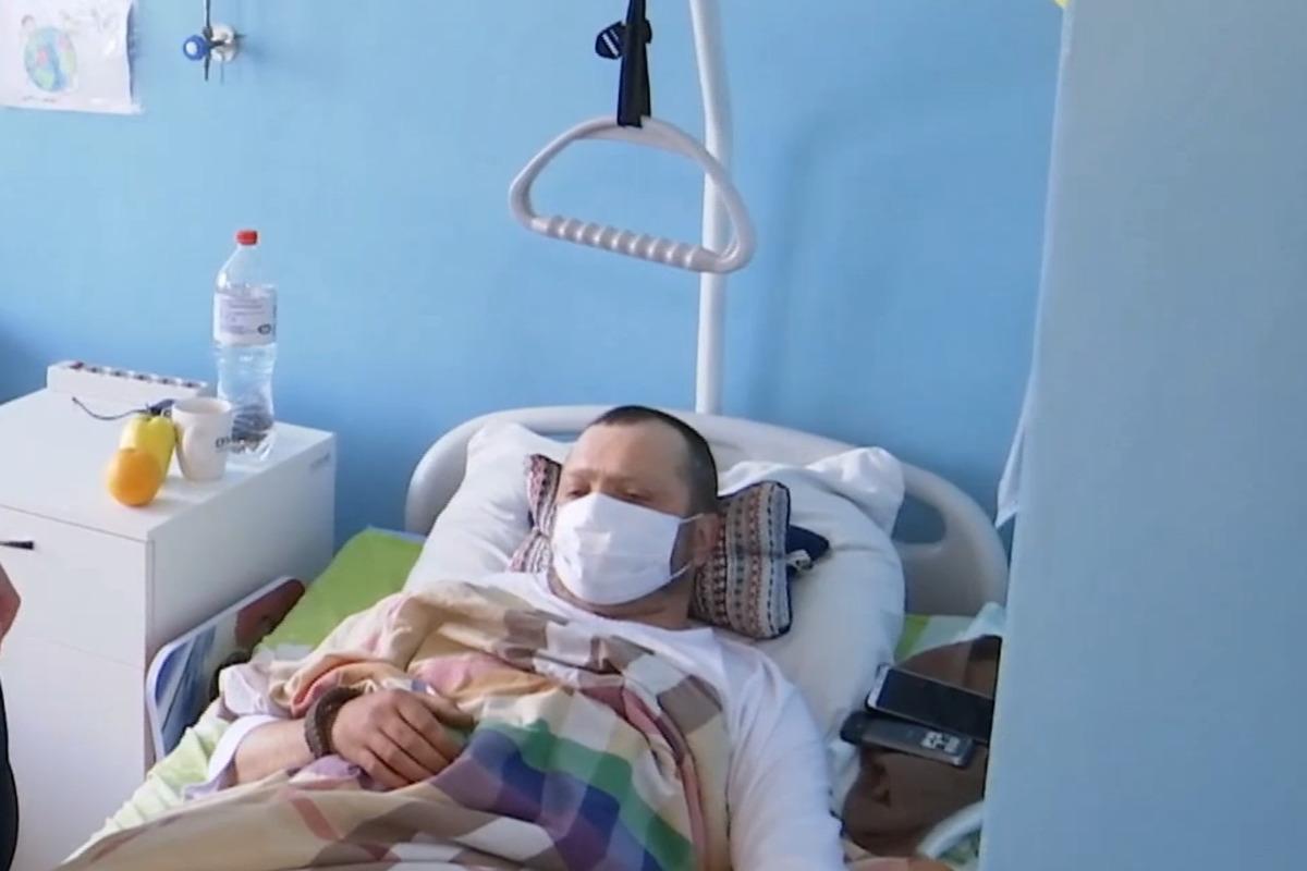 Раненый боец ВСУ с передовой Бахмута рассказал о самых тяжелых моментах / скриншот Раненый боец ВСУ с передовой Бахмута рассказал о самых тяжелых моментах / скриншот