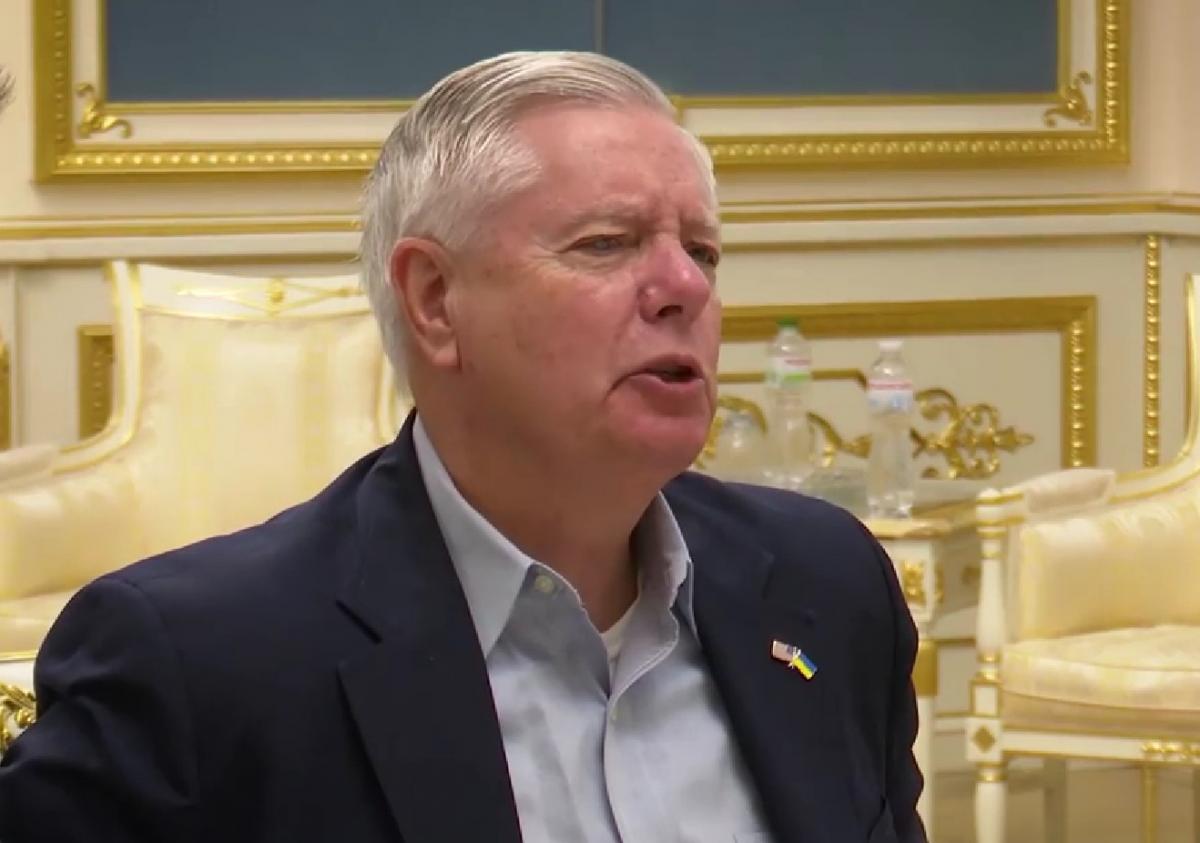 Американський сенатор Грем прокоментував ордер РФ на свій арешт / скріншот Американський сенатор Грем прокоментував ордер РФ на свій арешт / скріншот