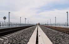 У Росії заявили, що відновили рух другим залізничним шляхом Кримського мосту