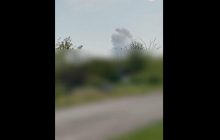 У Криму пролунали вибухи та закрили міст: що відомо (відео)