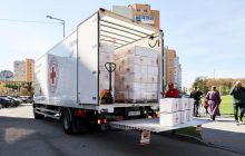 Кока-Кола спільно з Товариством Червоного Хреста України передадуть українцям 54 генератори та 5 тисяч спальних комплектів