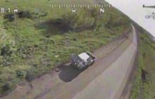 Під Бахмутом дрон-камікадзе ефектно "мінуснув" фургон з окупантами (відео)