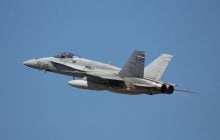 В Испании разбился истребитель F-18 (видео)