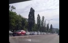 Россияне в панике массово бегут из Белгорода (видео)
