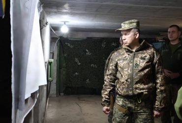 Бої за Бахмут: ЗСУ відбили у росіян деякі позиції в місті – генерал Сирський