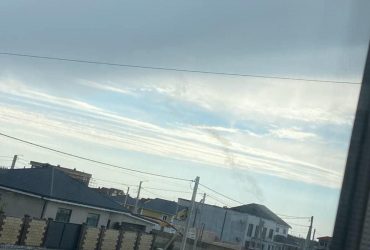 Евпатория и Севастополь открыли курортный сезон: небо сотрясают взрывы (видео)