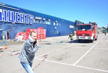 Ворог по-звірячому обстрілює Херсон: вже 16 загиблих (фото, відео)