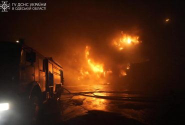 Одна людина зникла безвісти: стали відомі деталі ракетного удару РФ по Одеській області (фото)