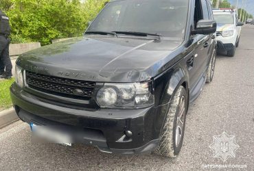 У Львові провчили молодиків, які гучно слухали пісню Лепса у Range Rover (відео)