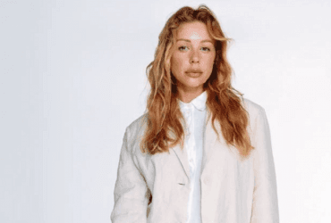 Тіна Кароль з'явилася на обкладинці глянцю без макіяжу і ретуші (фото)