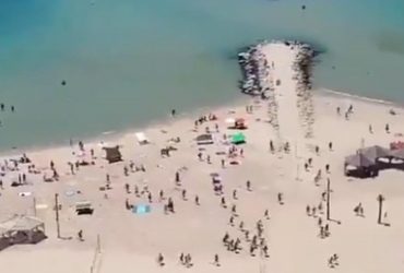 В Ізраїлі триває операція Щит та стріла: люди у Тель-Авіві розбіглися через ракетну загрозу (відео)