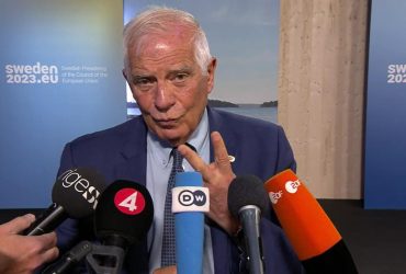 Країни-члени ЄС можуть закуповувати боєприпаси для України поза межами блоку, - Боррель
