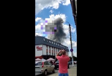 Вертолет под Брянском был сбит ракетой ПВО: появились кадры (фото)