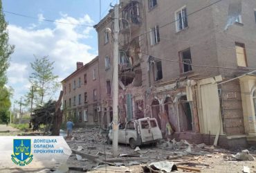 Росіяни накрили Костянтинівку вогнем: двоє загиблих, багато поранених (фото)