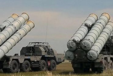 Россияне завезли дополнительные ракеты С-300 для ударов по приграничью Украины, - ЦНС