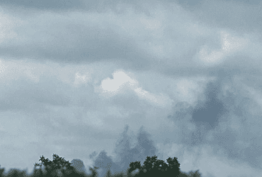 У Мелітополі пролунали вибухи в районі аеродрому (фото)