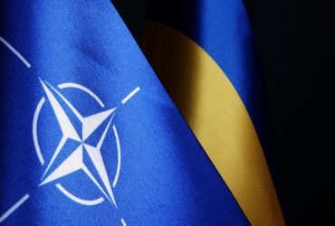 Еще одна страна НАТО не исключает отправку войск в Украину