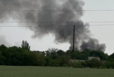 Після натяку Залужного про контрнаступ Бердянськ накрили вибухи (відео)