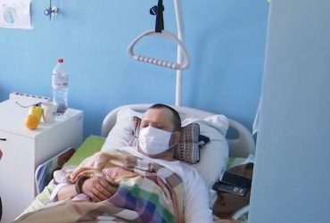 Словами не передати: поранений боєць розповів про найважчі моменти в Бахмуті (відео)