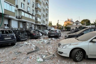 Портрет молодой девушки по фото, на заказ