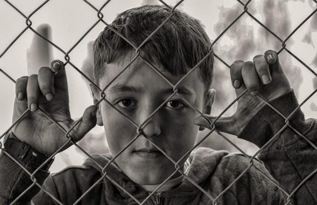 Не кажіть цього дитині, інакше вона все життя буде жебраком: 3 заборонених фрази