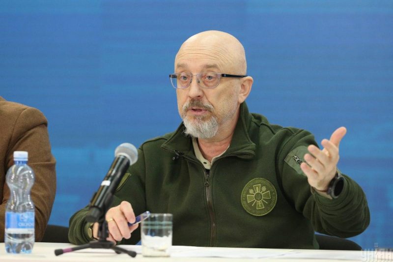 Резников объяснил, почему не нужно паниковать из-за поставки кассетных боеприпасов / фото УНИАН, Виктор Ковальчук Резников объяснил, почему не нужно паниковать из-за поставки кассетных боеприпасов / фото УНИАН, Виктор Ковальчук