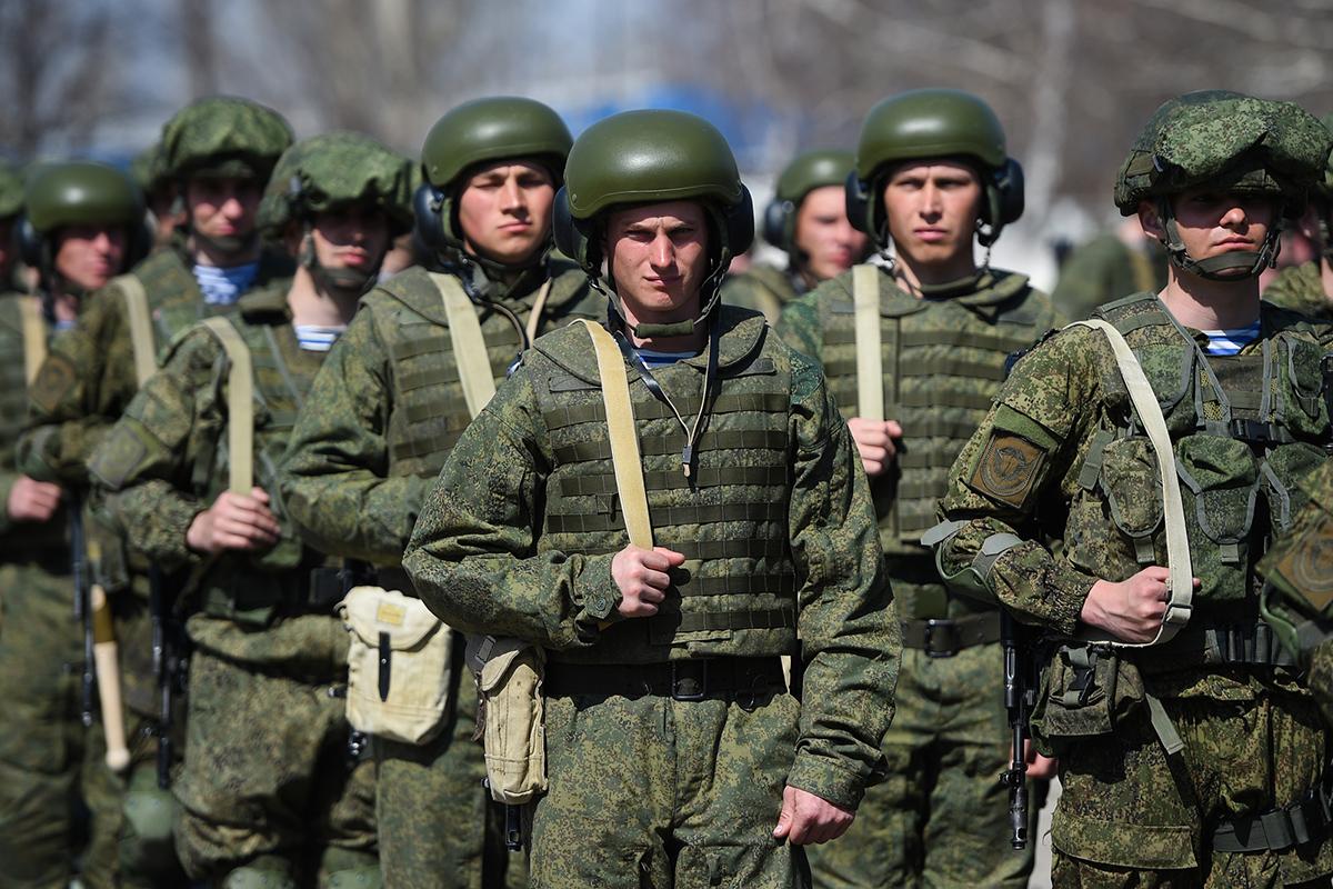 Окупанти поскаржились, що живуть у багнюці / фото wikimedia.org