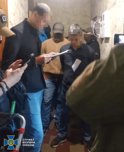 СБУ задержала в Одессе прокремлевского провокатора / фото facebook.com/ssu.odesa СБУ задержала в Одессе прокремлевского провокатора / фото facebook.com/ssu.odesa