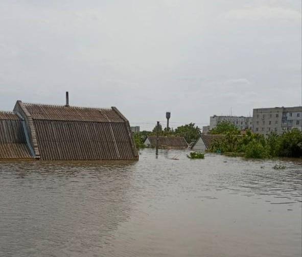 Голая Пристань может полностью уйти под воду в ближайшее время / "Катарсис" Голая Пристань может полностью уйти под воду в ближайшее время / "Катарсис"