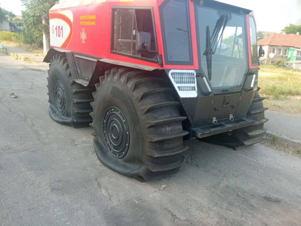 Повреждений получил болотоход "Богун" / фото ГСЧС Повреждений получил болотоход "Богун" / фото ГСЧС