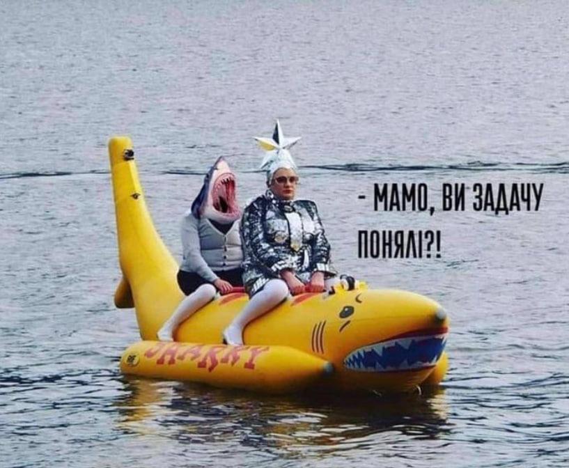 "Мама" Верки Сердючки пошутила о недавней ситуации в Египте, когда акула съела россиянина / скриншот "Мама" Верки Сердючки пошутила о недавней ситуации в Египте, когда акула съела россиянина / скриншот