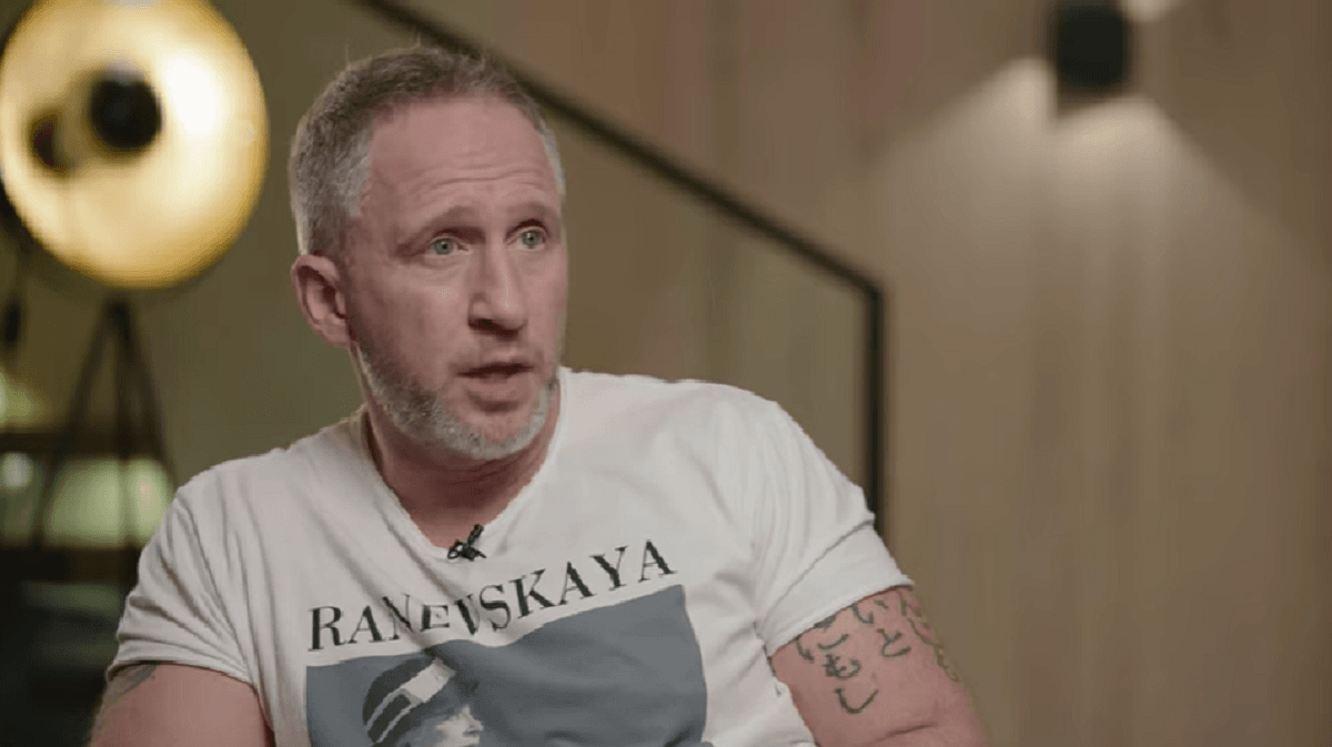 Кучера не став слухати "аргументи" Корчевникова, який розповідав про "сатанізм" / скріншот Кучера не став слухати "аргументи" Корчевникова, який розповідав про "сатанізм" / скріншот