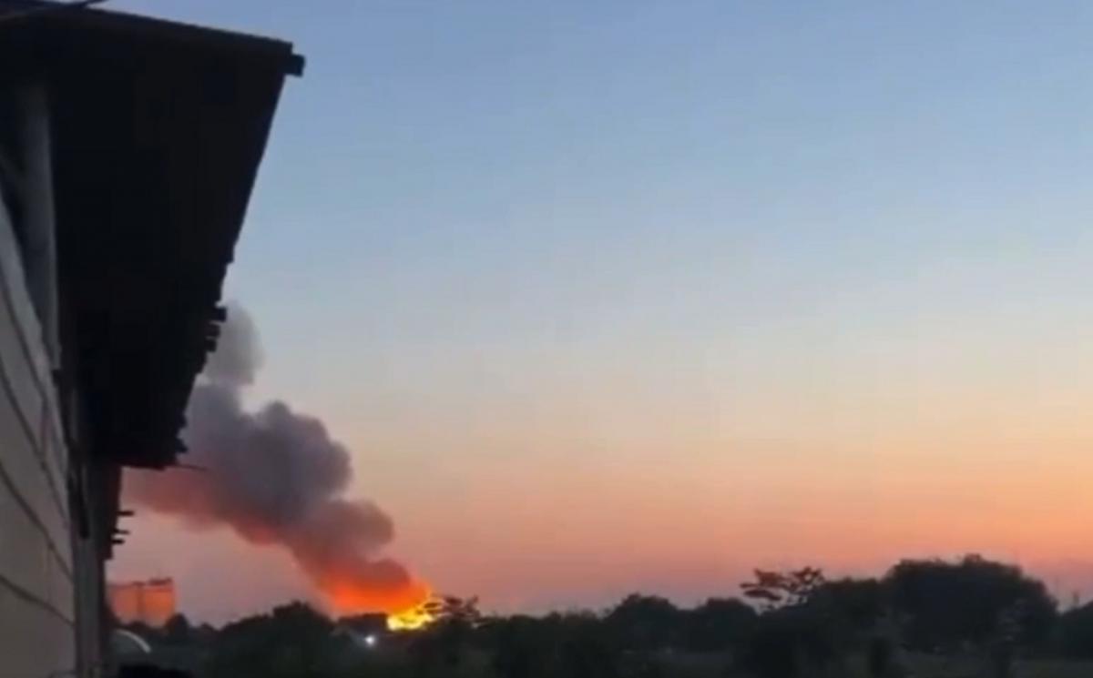 ЗСУ вдарили по складу боєприпасів росіян / скріншот ЗСУ вдарили по складу боєприпасів росіян / скріншот